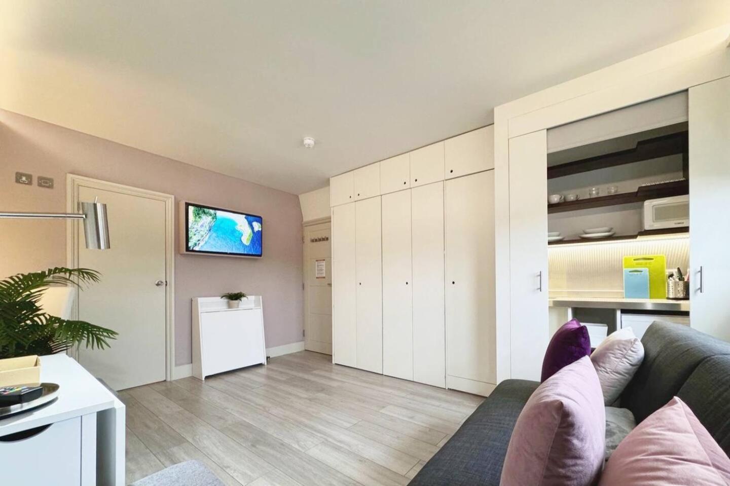 Apt 12 Luxury Living Chic Studio Steps From Beach Hove Buitenkant foto